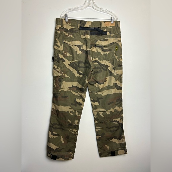 BILT Iron Workers Men Motorcycle Pants Mens 38X32 Camo Cargo Ankle Straps DuPont - Picture 2 of 16